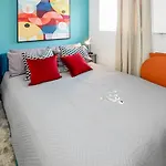 Chic Ensuite Studio - 10% Off - 3 Min To Trains -Pass The Keys