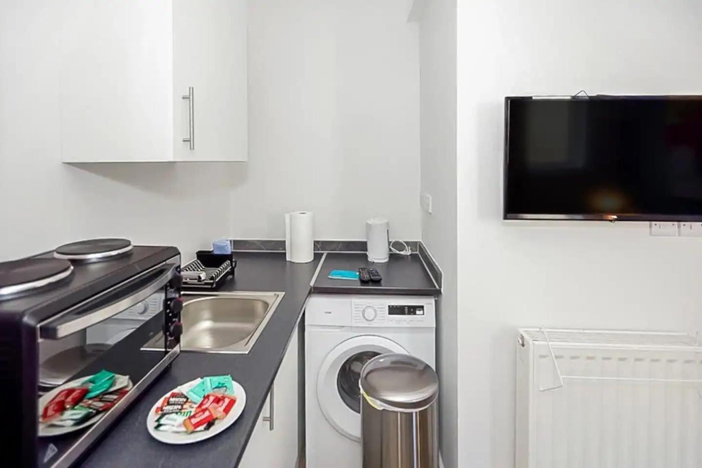 Chic Ensuite - 10% Off - 3 Min To Trains -pass The Keys Appartamento Londra